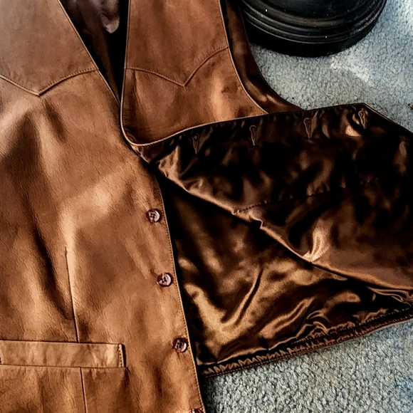 Scully Lambskin Western Vest - Picture 1 of 6